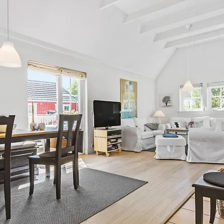 Tisvildelund Holiday home *