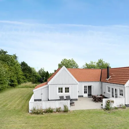 Tisvildelund Holiday home *